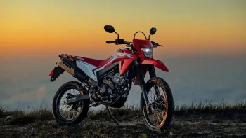 Honda XR 300L Tornado 2025: desempenho e versatilidade para o dia a dia