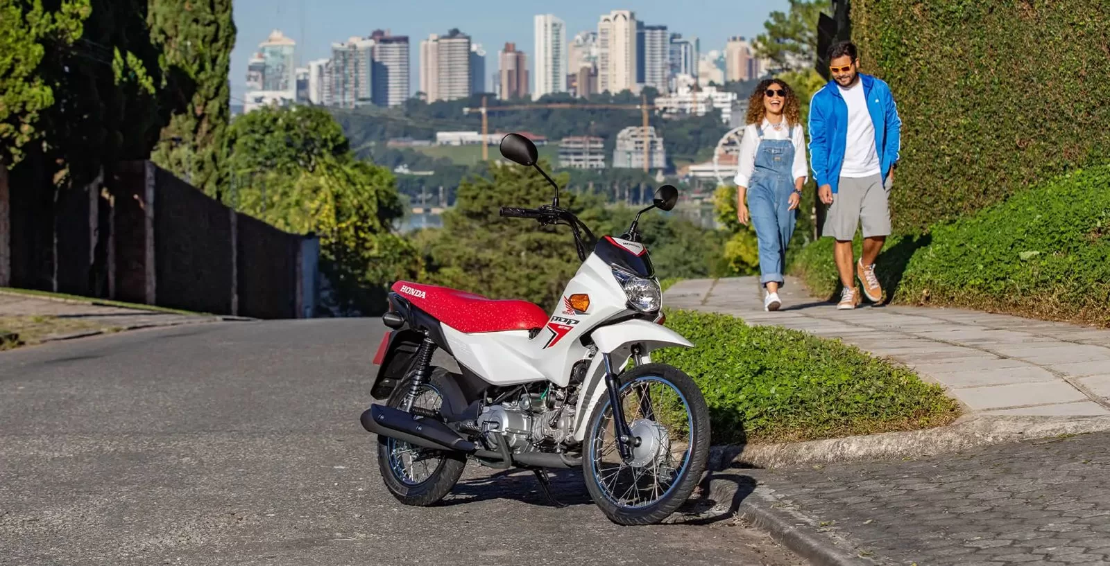 Condução ágil e econômica, perfeita para o trânsito urbano.