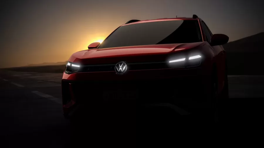 Volkswagen deve fazer o lançamento do Tera, SUV compacto que chega ao Brasil em março de 2025. Fabricado em Taubaté, terá design atualizado, motor 1.0 TSI e disputará espaço no mercado de entrada.