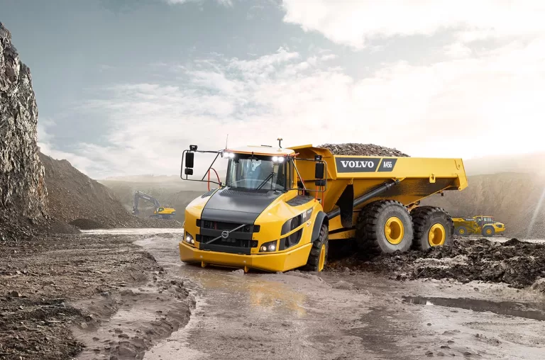Volvo CE nacionaliza caminhão articulado A45G com fabricação em Pederneiras