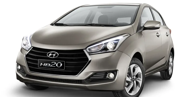 Hyundai HB20 Premium 1.6 AT 2016: vale a pena comprar esse hatch usado?