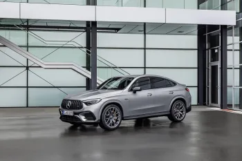 Mercedes AMG GLC 63 S E Performance Coupé 2025 e o SUV que todo mundo gostaria de ter