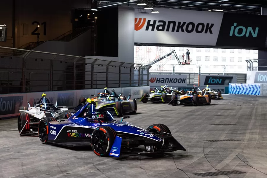 Fórmula E inicia 11ª temporada em São Paulo; conheça os pneus Hankook iON Race, desenvolvidos para veículos elétricos de alta performance