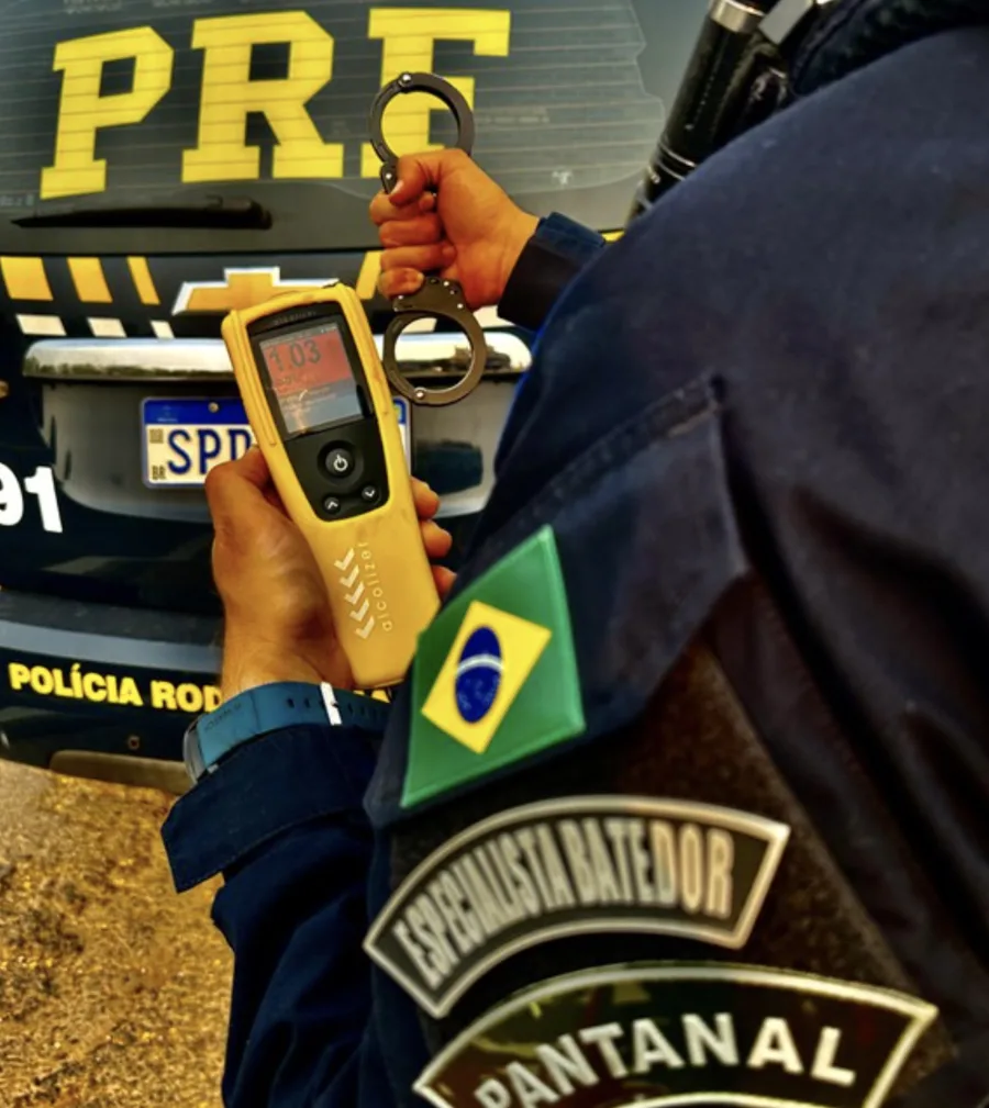 A Polícia Rodoviária Federal encerrou a Operação Natal em Mato Grosso, com foco na segurança e fiscalização de rodovias, abrangendo ações entre os dias 20 e 25 de dezembro de 2024.