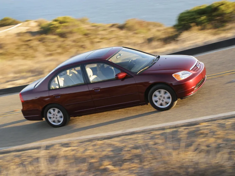 Honda Civic LX 1.7 2002 Manual: o que observar antes de fechar negócio em um usado