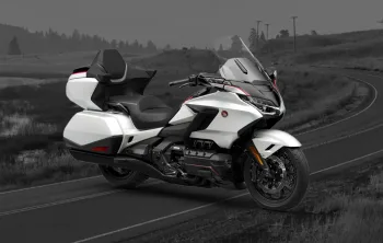 Explorando o Mundo com a Honda Gold Wing Tour 2025