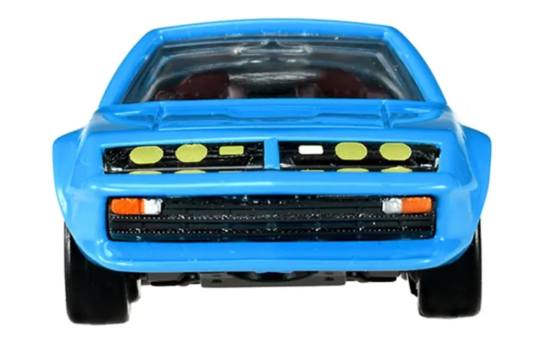 Carro de Misato Katsuragi chega à linha Tomica Premium Unlimited