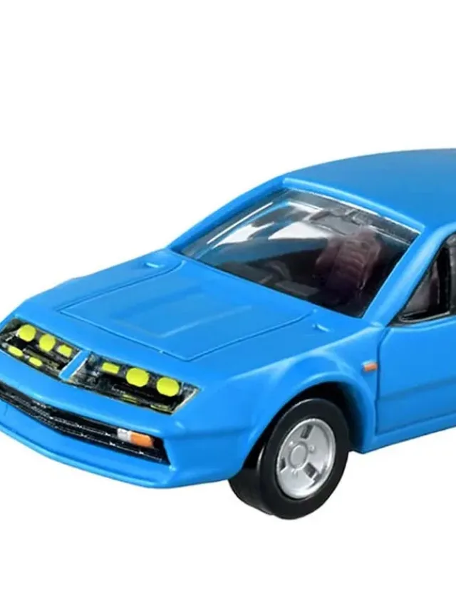 Renault A310 de Misato chega à linha Tomica Premium Unlimited