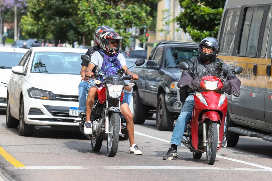 Em vigor: isenção do IPVA para motos de até 170 cilindradas em 2025 - Foto: Geraldo Bubniak/AEN