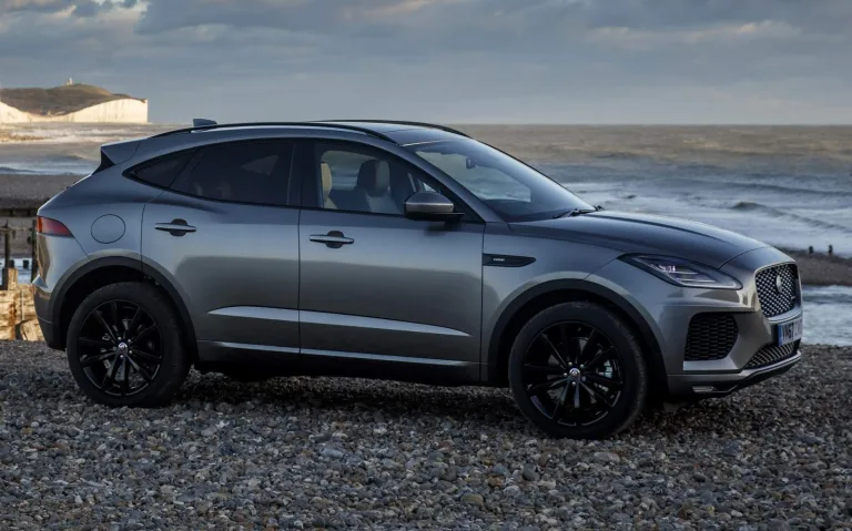 Por que o Jaguar E-Pace R-Dynamic SE 2020 usado é uma boa escolha para quem busca luxo acessível; confira preço, ficha técnica e fotos do SUV