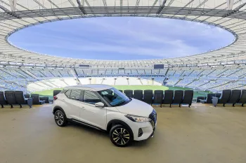 Faz sentido o Nissan Kicks ser homenageado na Calçada da Fama do Estádio do Maracanã? Entenda o que aconteceu