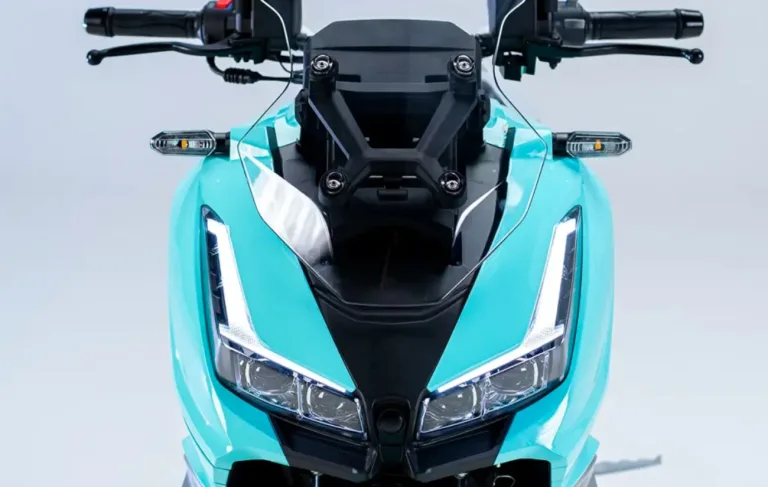 Shineray Urban 150 chega com tanque de 13,5 litros e consumo de 45 km/l