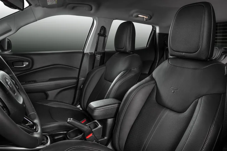 Fiat Toro 2026 Volcano Diesel: tudo que você precisa saber sobre o interior, conforto e tecnologia embarcada dessa picape