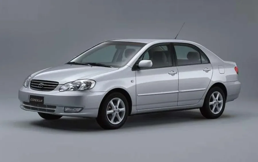 O XEi 2006 oferecia motor 1.8 de 136 cv, câmbio automático de 4 marchas e acabamento de qualidade. A confiabilidade seguiu sendo um dos principais atrativos do modelo.