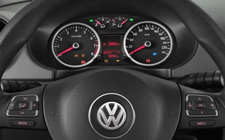 Volkswagen Saveiro Cross 1.6 8V CE 2013: uma picape compacta usada que ainda vale a pena; confira preço, ficha técnica e fotos