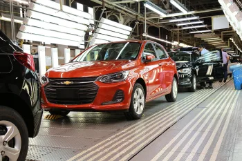 Produção do Chevrolet Onix será suspensa por dois meses na fábrica de Gravataí