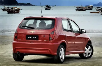 Vale a pena comprar um Chevrolet Celta LT 1.0 2013 usado? Preço, ficha técnica, desempenho e consumo