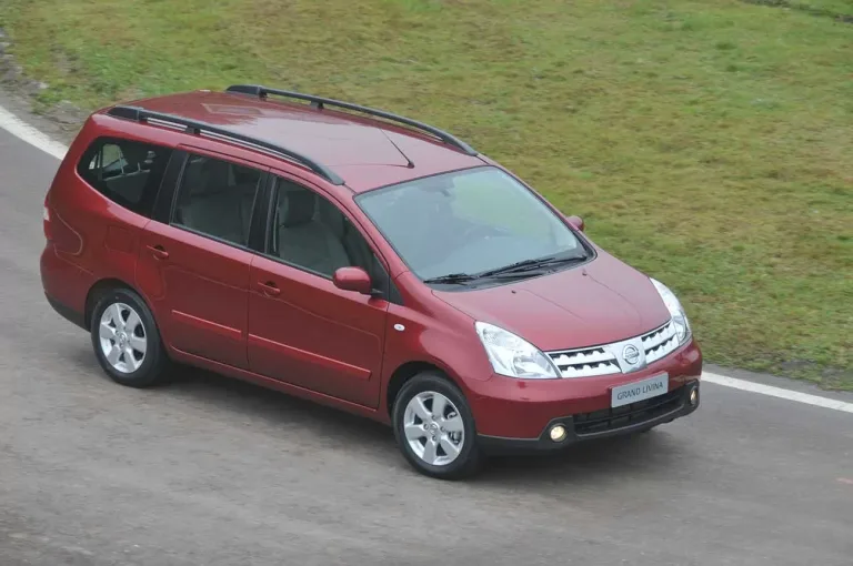 Nissan Livina 2011 é bom? Preço na Tabela Fipe, consumo real e opinião do dono em 2026
