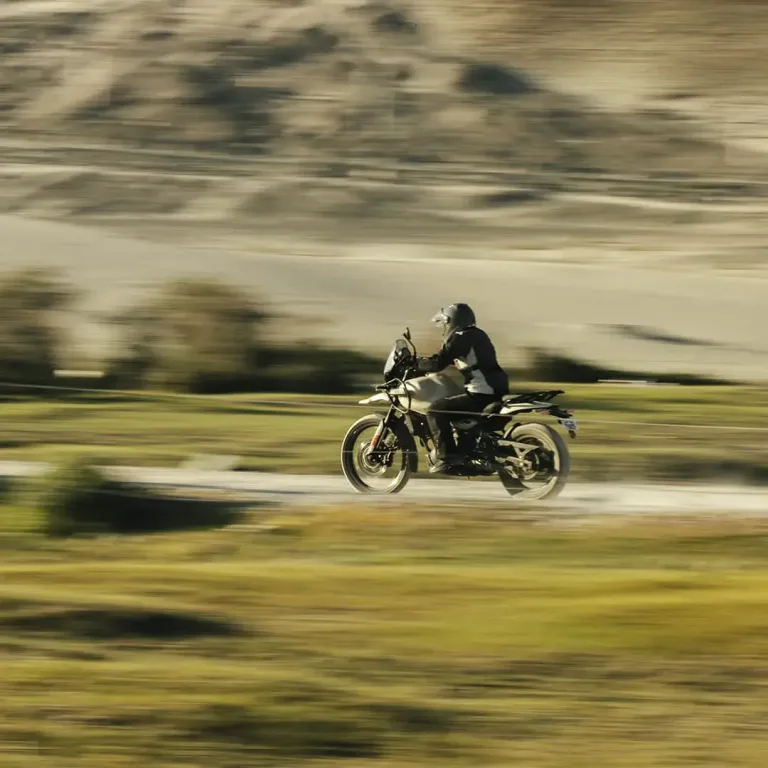 Ela chegou: Royal Enfield Royal Enfield Himalayan 450 no Brasil; confira fotos, preços e novidades da moto