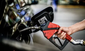 Governo anuncia gasolina com 30% de etanol ainda em 2025: entenda impactos e vantagens da nova mistura