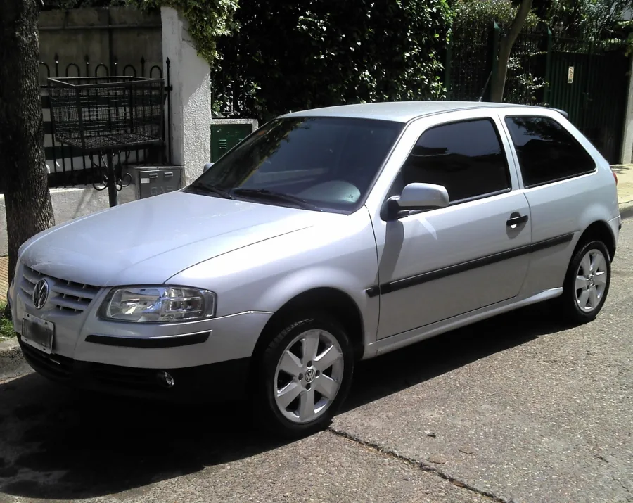 Volkswagen Gol Trendline Plus IV Generación - Foto: Nicocoop / Wikipedia