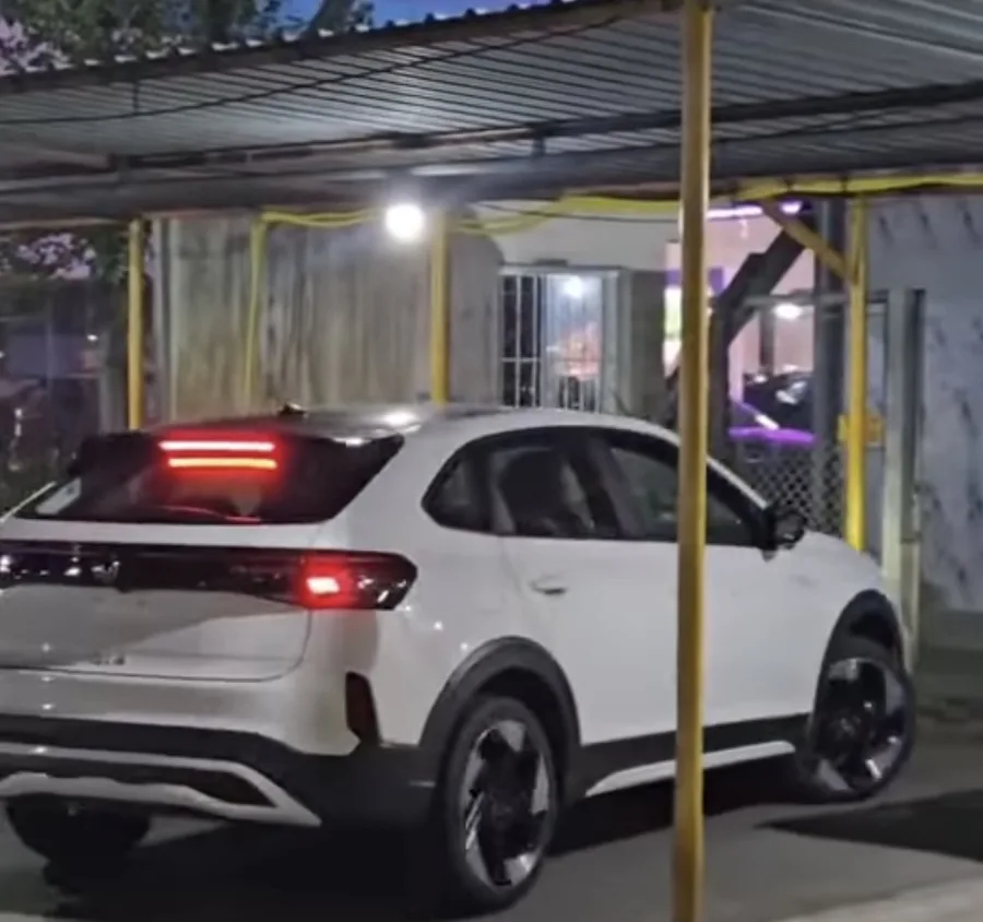 Volkswagen Nivus GTS 2025 começa a chegar às concessionárias com visual esportivo e motor 1.4 TSI