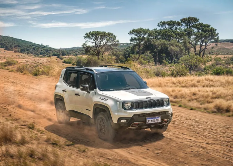 Jeep lança Renegade 10 Anos com série limitada 4×4, itens exclusivos e preço de R$ 185.990