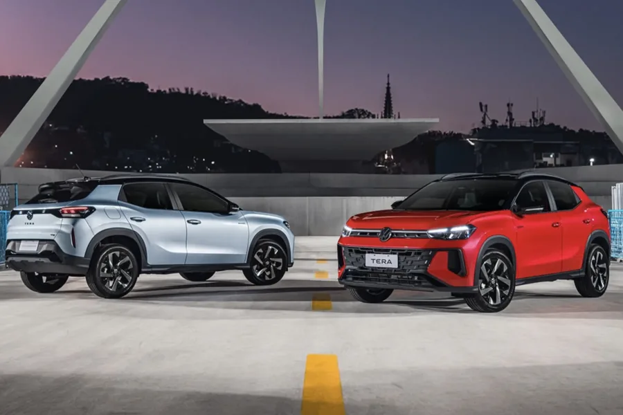 Com motor 1.0 MPI aspirado ou 1.0 TSI turbo, o Tera exibe médias que variam de 9,1 a 15 km/l, dependendo do combustível e do tipo de transmissão, mostrando eficiência e desempenho equilibrado para o segmento.