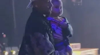 Neymar chama atenção com look de R$ 40 mil em ida com Bruna Biancardi e Mavie ao Disney On Ice RJ