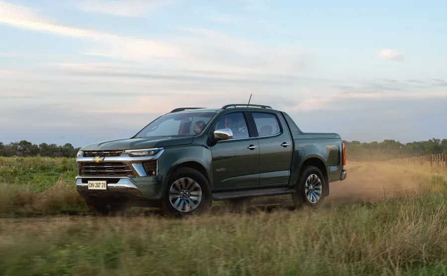 Mesmo com preços que subiram, a Chevrolet S10 2026 reforça a ideia de que segurança, conectividade e robustez podem caminhar juntas, sem perder a essência de picape confiável.