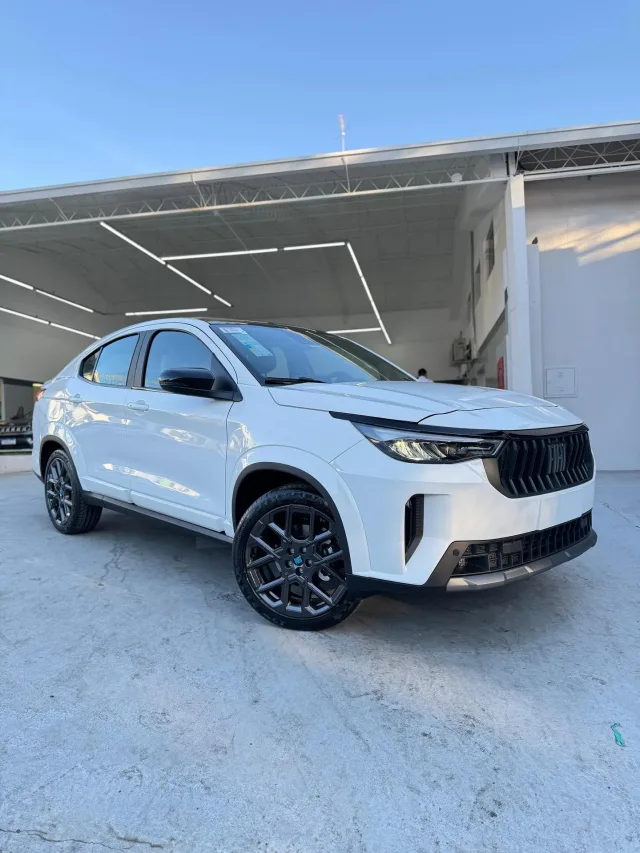 Fiat Fastback 2026: lançamento ainda não aconteceu, mas fotos vazaram