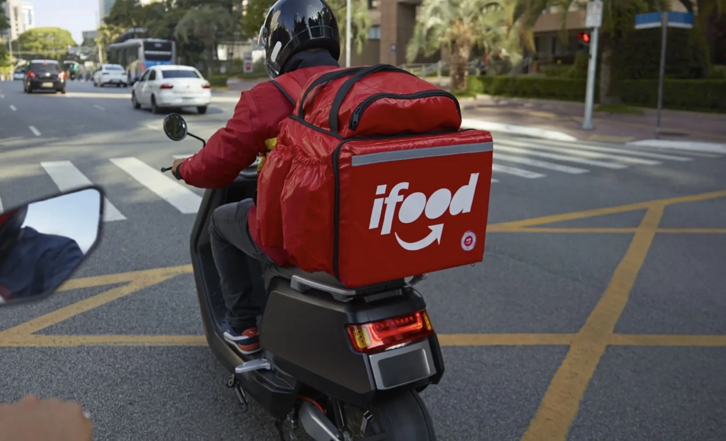 Move Brasil financiará motos e bicicletas elétricas para entregadores a partir de 27 de julho, com crédito médio de R$ 20 mil, juros de 12,5% ao ano, carência de dois meses e prazo de 48 meses.
