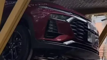 Novo Chevrolet Tracker 2026 surge sem camuflagem e antecipa mudanças no design e na mecânica