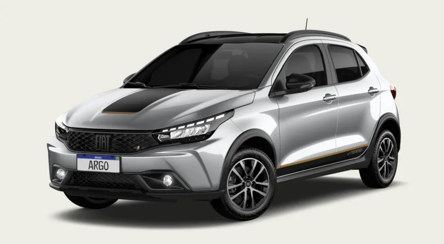 Fiat relança o Argo Trekking 1.3 manual após meses fora do mercado. Modelo volta com o visual da linha 2026 e motor Firefly aspirado.