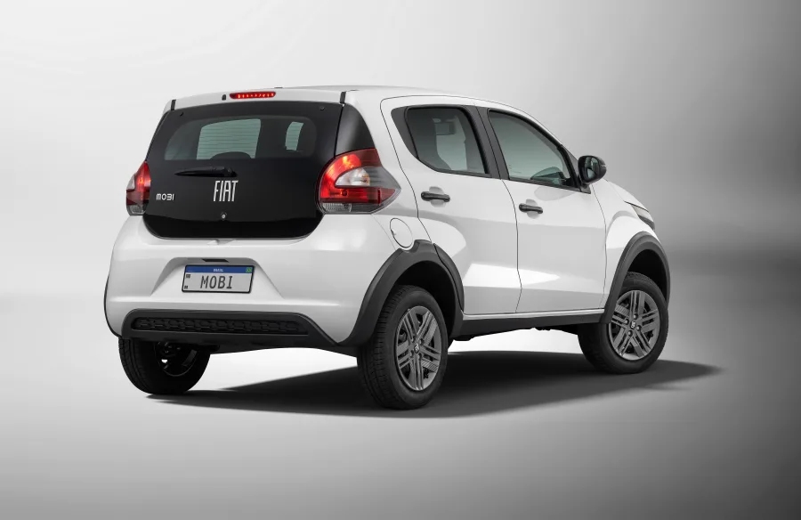 O modelo Like também evoluiu com mais equipamentos de série, como controle de tração e estabilidade, além de pacotes que incluem farol de neblina e comandos internos.