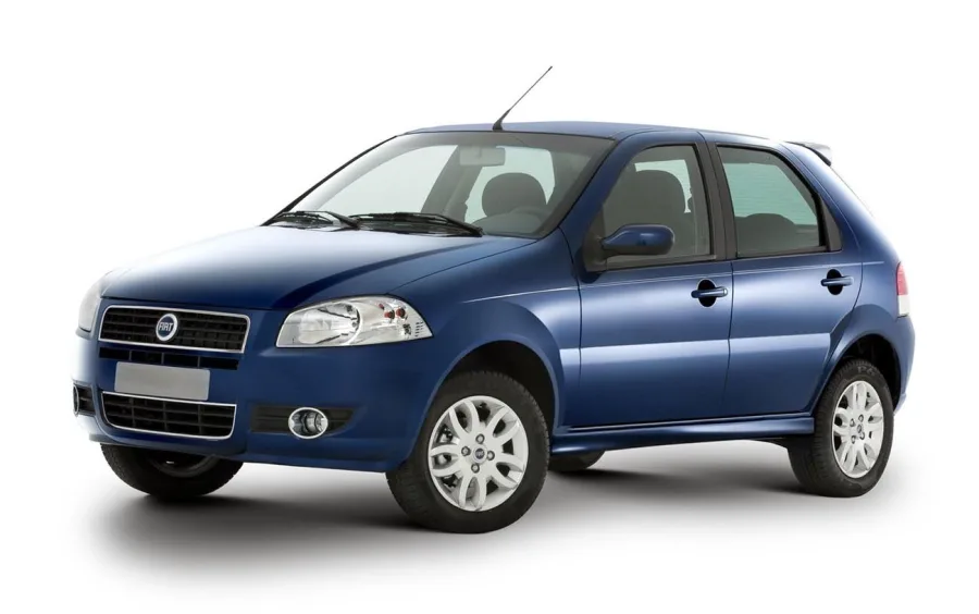 Com um tanque de 48 litros, oferece autonomia de 355 km na cidade com álcool e até 614 km na estrada com gasolina. Consumo eficiente tanto na cidade quanto na rodovia.