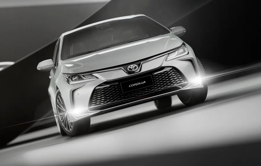 Mesmo com leve retração do segmento, o Corolla lidera entre os sedãs médios em junho com folga. O destaque é o crescimento da BYD, que já ameaça a supremacia da Toyota com o King e o Seal.