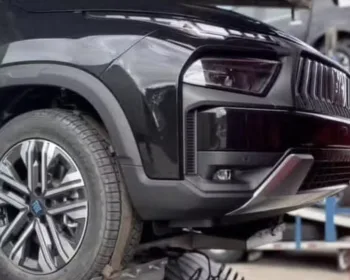 Fiat Toro 2026: VAZOU, veja ao flagra; picape estreia com visual agressivo, freio eletrônico e versão híbrida em desenvolvimento