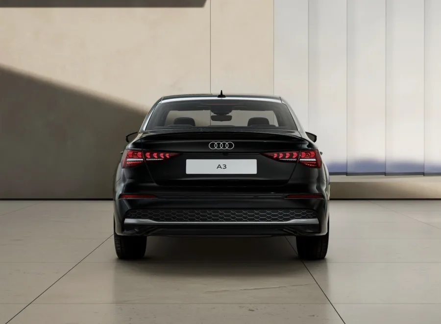 O consumo médio do A3 chega a 12 km/l na cidade e até 16 km/l em rodovias, tornando-o competitivo frente a rivais do mesmo segmento.