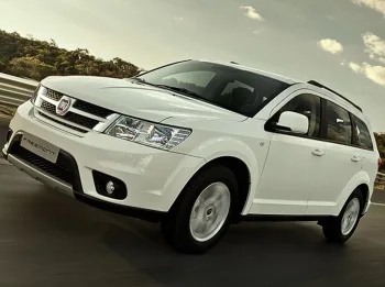 Fiat Freemont 2016 usado ainda impõe presença com design robusto e interior amplo, ms o consumo é elevado e a manutenção é cara