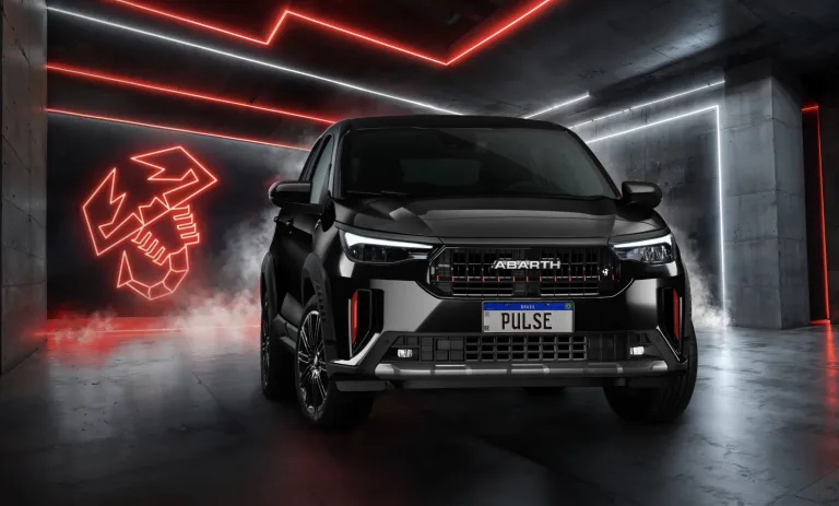 Fiat Pulse Abarth 2026 tem “botão Poison” que transforma desempenho e traz sensação de pista em um SUV compacto