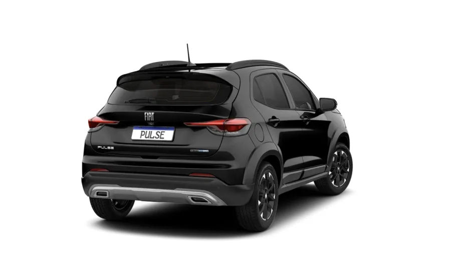 O motor 1.0 turbo T200 com 130 cv trabalha em conjunto com um sistema híbrido leve de 12V, oferecendo eficiência energética inédita na categoria.