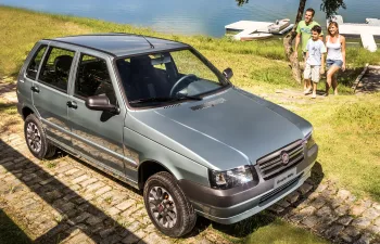 Fiat Uno Grazie Mille 2013: Tabela FIPE, Ficha técnica, fotos e tudo mais sobre a edição especial de despedida que marcou o fim do Uno quadrado