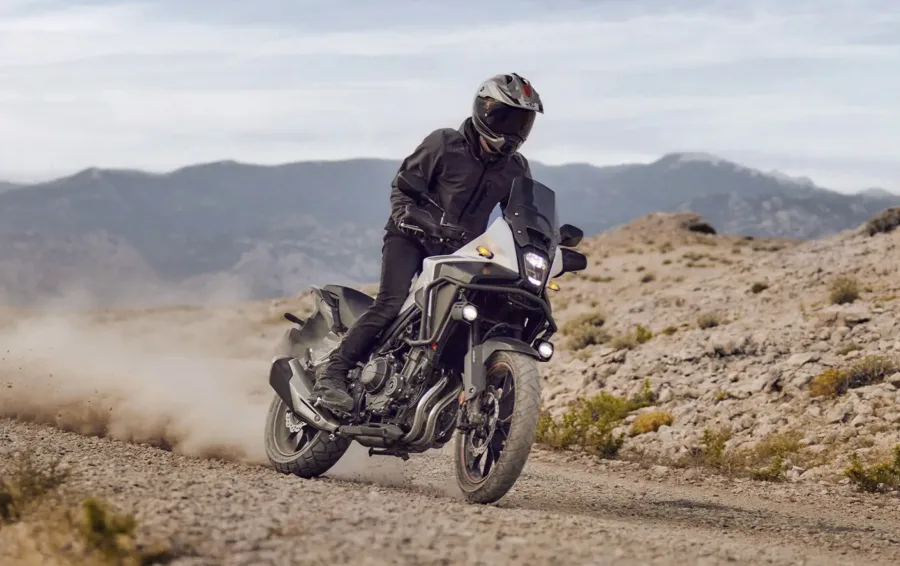 Honda NX 500 2026 chega por R$ 45.800 e redefine porta de entrada Adventure no Brasil