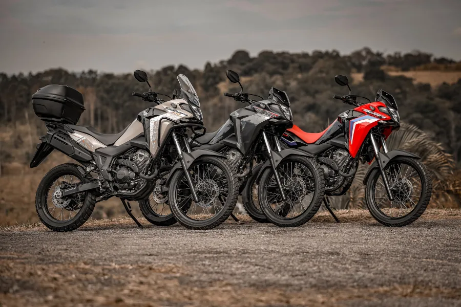Mais de 90 mil unidades da Sahara foram vendidas desde o lançamento, colocando a trail da Honda entre as mais vendidas do Brasil, atrás apenas da NXR 160 Bros.