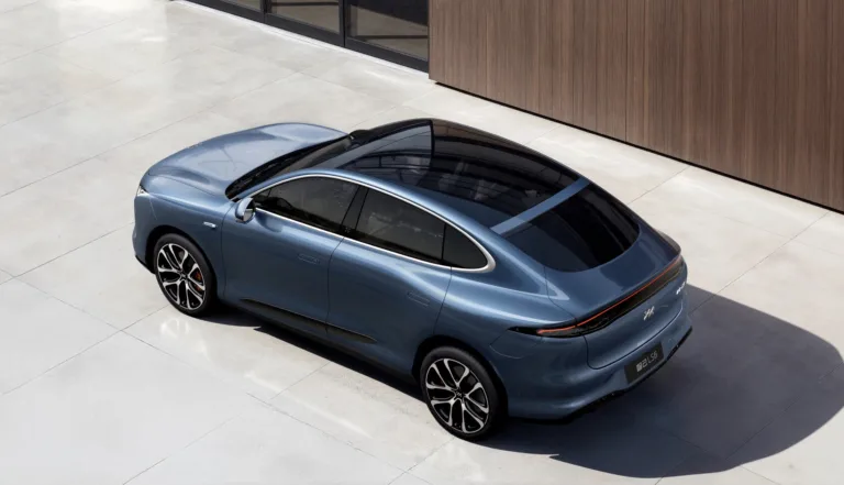 SUV chinês com extensor de autonomia promete 1.500 km e desafia Tesla Model Y