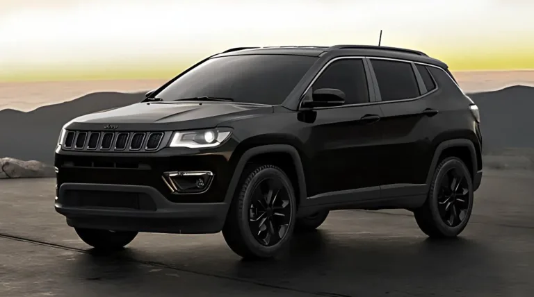 Jeep Compass 2018 se destaca no mercado de usados pelo motor 2.0, conforto e versões completas, com preços abaixo de R$ 100 mil
