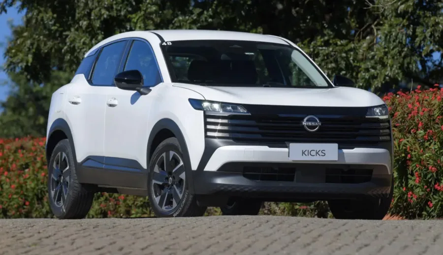 Nissan Kicks 2026 tem descontos inéditos e já custa menos que a geração anterior