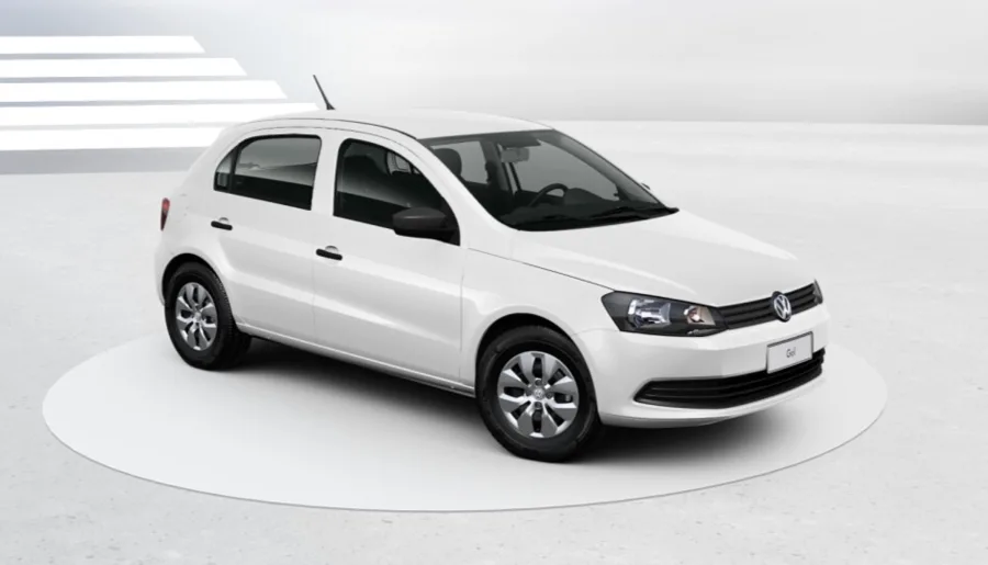 Com motor 1.0 de 76 cv e torque de 10,6 kgfm, o Gol 2016 acelera de 0 a 100 km/h em 13,4 s. Um hatch confiável para rotinas urbanas com desempenho equilibrado.