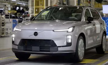 Volvo XC70 PHEV 2025 promete 1.200 km de autonomia e mira chegada ao Brasil